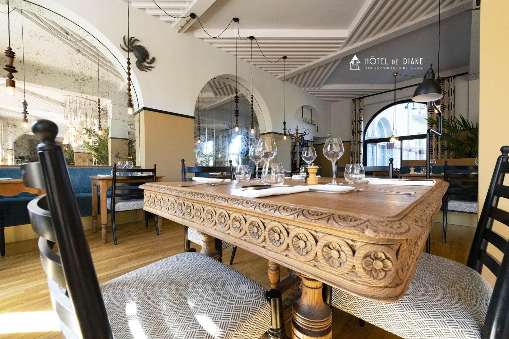 Hotel De Diane Sables-dʼOr-les-Pins Εξωτερικό φωτογραφία
