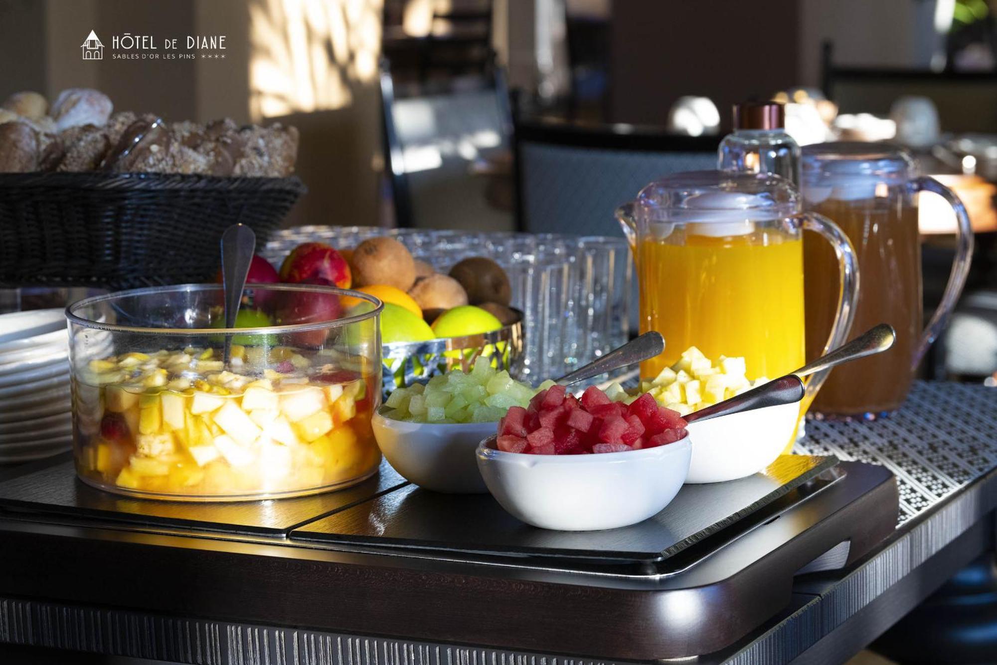 Hotel De Diane Sables-dʼOr-les-Pins Εξωτερικό φωτογραφία