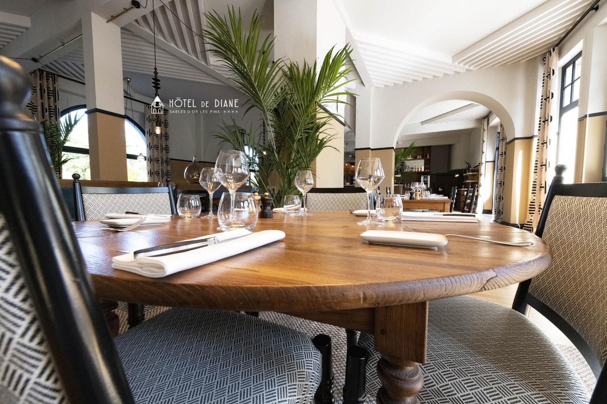 Hotel De Diane Sables-dʼOr-les-Pins Εξωτερικό φωτογραφία